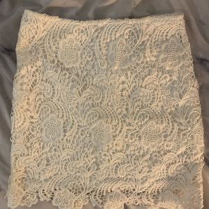 H&M White lace skirt